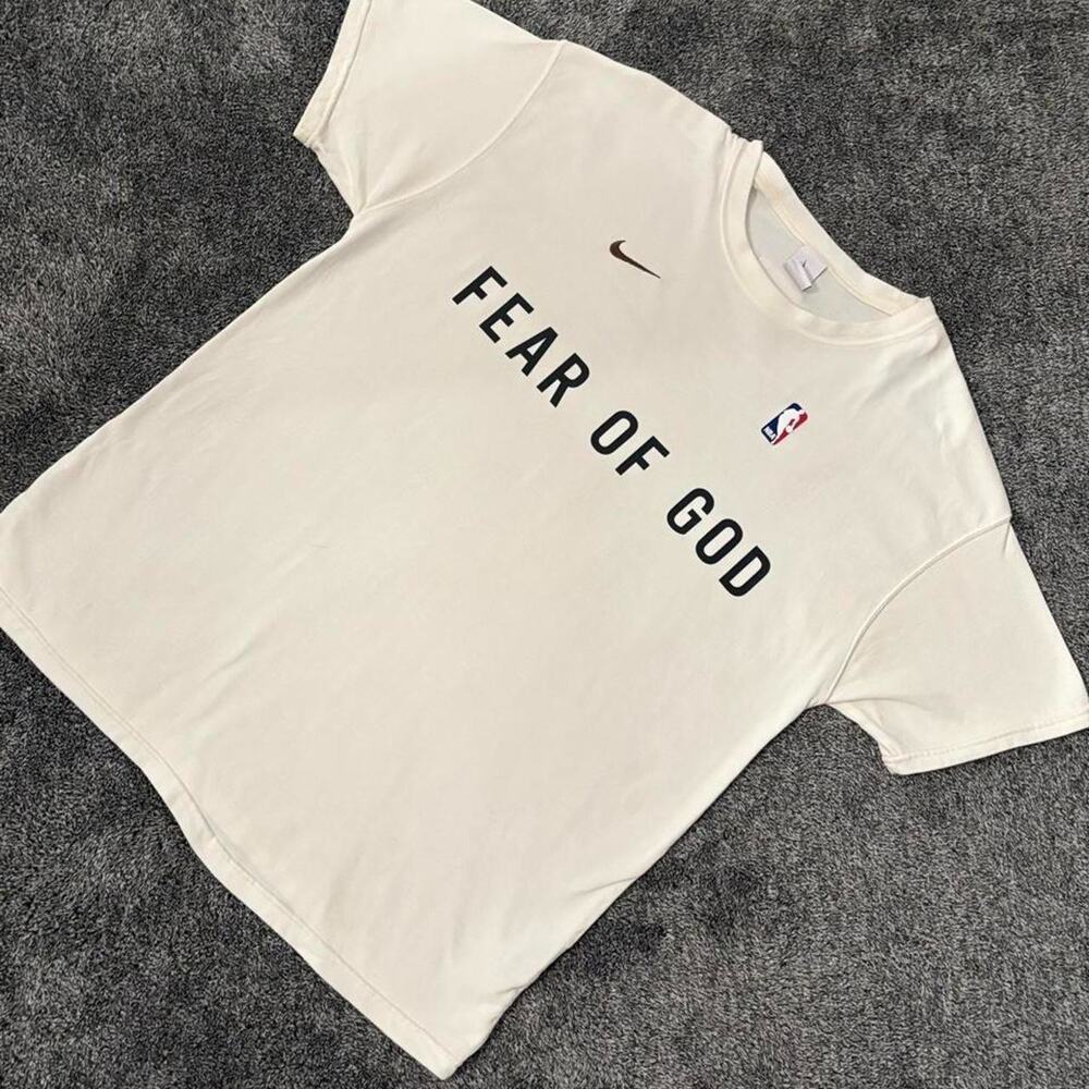 Nike NBA Fear of God Air Fear of God Men's Beige Logo Short Sleeve T-Shirt M